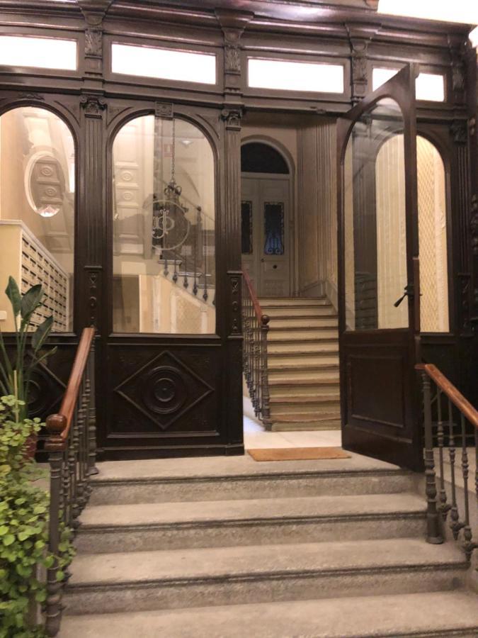 Opera Roost Hotel มาดริด ภายนอก รูปภาพ